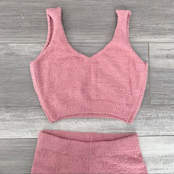 Fuzzy Set Pink Two Piece NWT - Picture 7 of 8